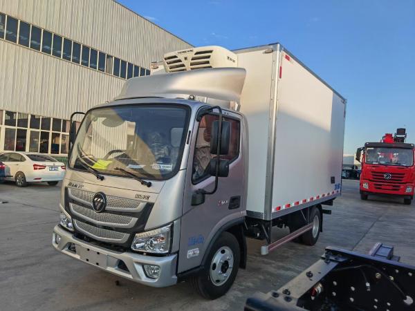 FOTON 4x2 Refrigerated Cold Room Truck Horsepower 150hp Freezer Delivery Truck