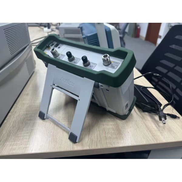 Used Anritsu Cell Master MT8212E Compact Handheld Base Station Analyzer for 2G/3G/4G Testing Calibrated
