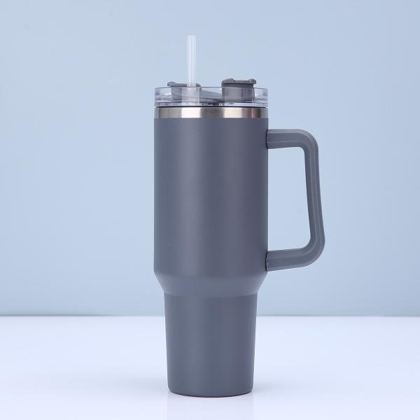 OEM ODM de aço inoxidável 40 oz caneca de viagem com alça e palha