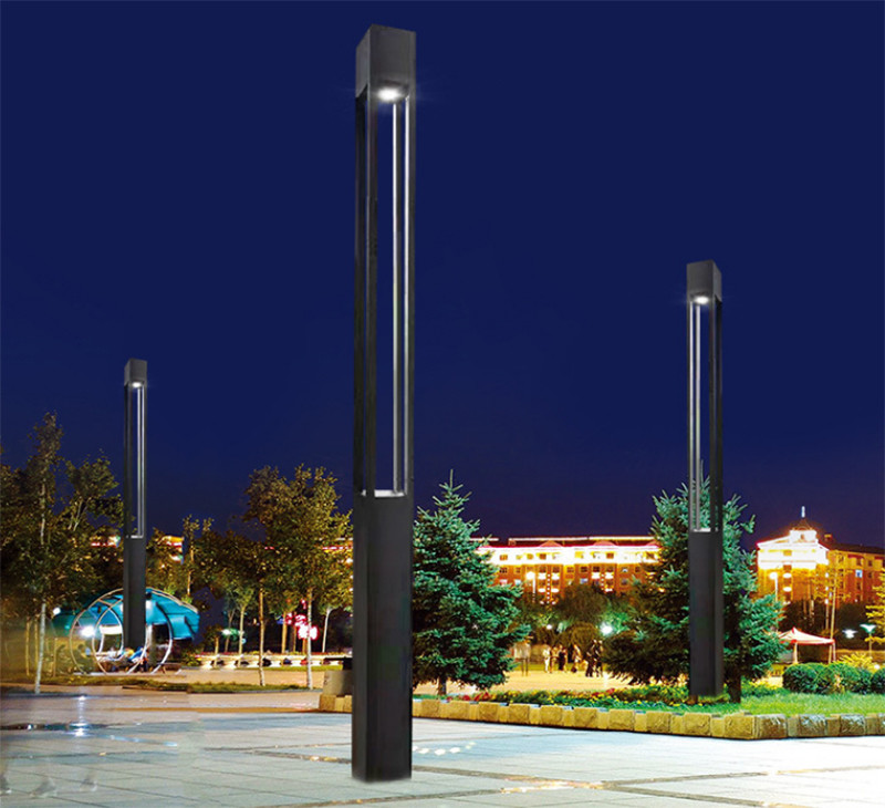Spot LED Square Landscape Light Post IP65 Solar Garden Light for Park Street Lamp