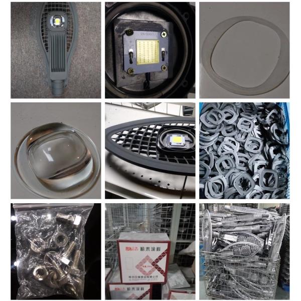 Luz de calle montada en la pared comercial, material de cristal endurecido linterna de la aleación de aluminio de la calle del LED