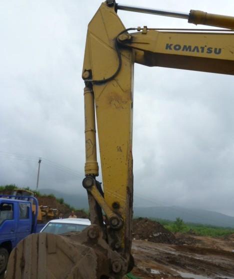 Used KOMATSU PC200-6 Crawler Excavator