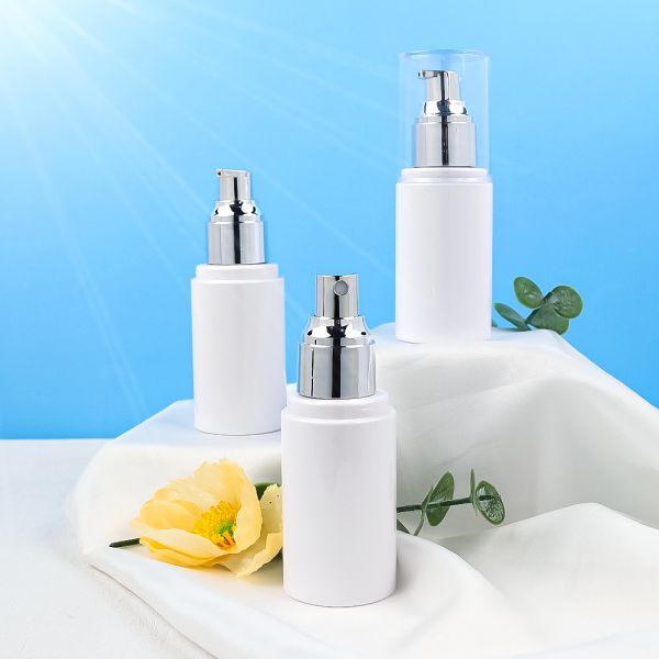 Wholesale PET Spray Bottle and Lotion Bottle - Customizable with Logo, FDA Approved, BPA Free, Impact Resistant Cosmetic Packaging