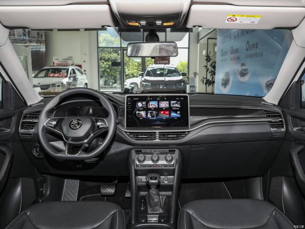 Skoda Kodiaq TSI380 7 lugares 4WD versão TOP carro a gasolina telefone celular carregamento sem fio imagem panorâmica