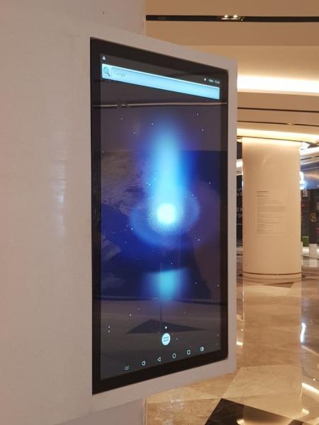 Lobby Wall Mounted Digital Signage Monitors Commercial Advertising Hd Android Lcd 100