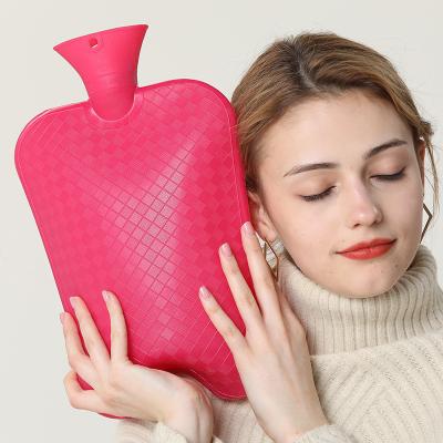 Bouteille d' eau chaude en caoutchouc doux avec couvercle, sac à eau chaude 3 litres pour soulager la douleur des crampes