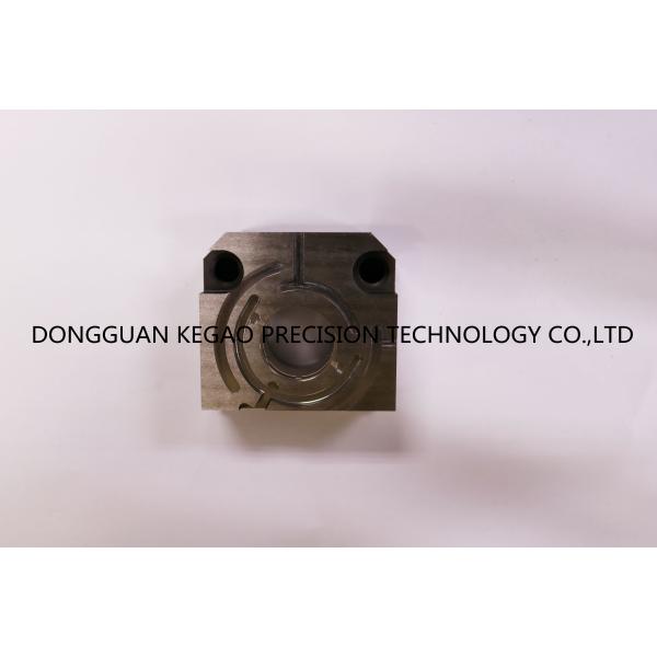 Stationary Core Metal Injection Molding Parts SUS440C ELMAX Material