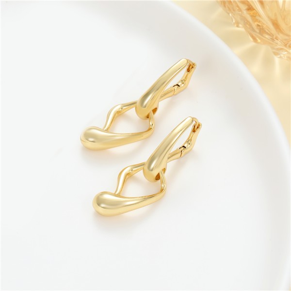 Factory Jewelry Wholesale Simple Design Twist Shape Earrings 14K Gold Plated Thick Huggie Hoop Earrings