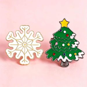 Custom Die Casting Lapel Pins with Rubber Clutch for Wholesale Manufacturer