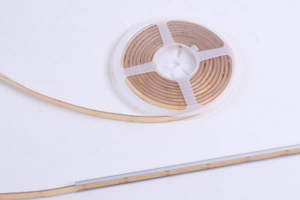 Vente en gros de bandes lumineuses LED rétroéclairées super lumineuses et flexibles