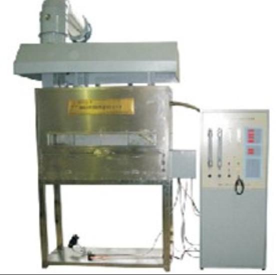 Dispositivo de ensaio de fluxo de calor radiante para materiais de revestimento de pisos