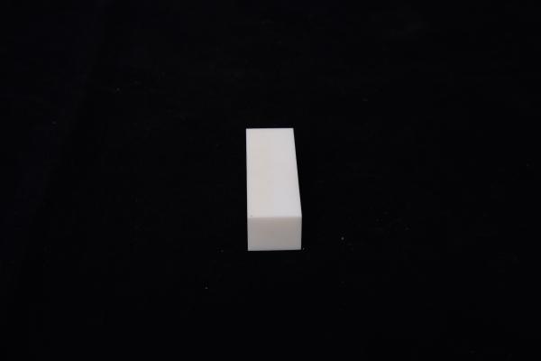 Customized Ivory Beige Alumina Ceramic Block Refractory Al2O3  Chunk Plate
