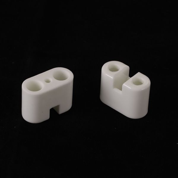 Punching Processing Service Al2o3 Electronic Ceramics Structure Fitting High Precision