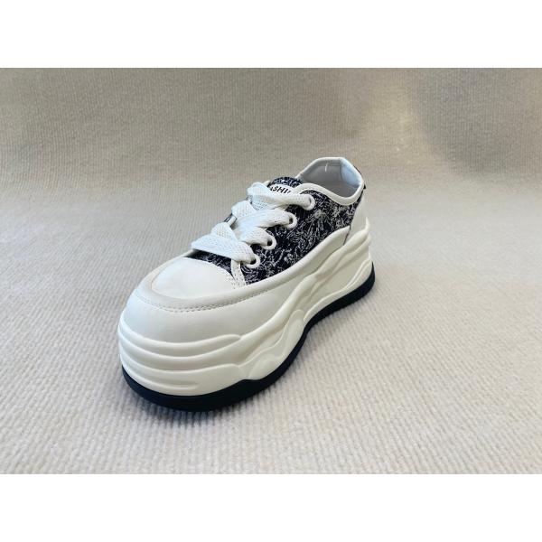 Chinese style embroidery low-top women casual sport lightweight comfortable round head