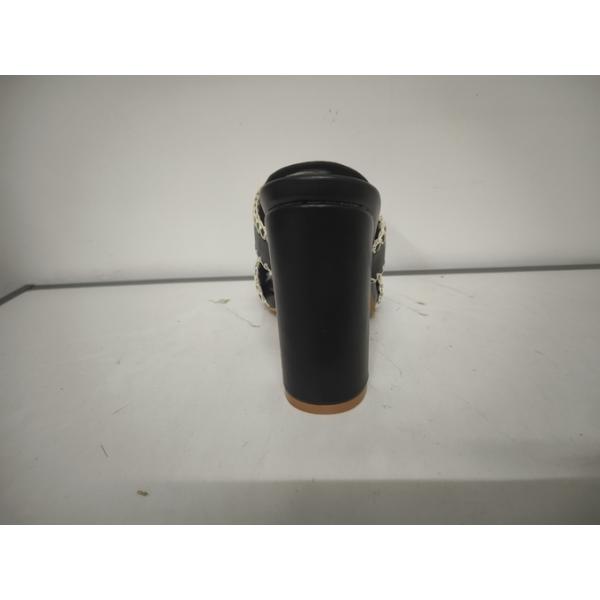 Durable Leather Lining Womens Pump Heels Chunky Type ISO9001