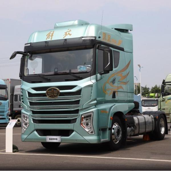 Front Lifting Style Dumping Type 4×2 FAW X6000 510HP Tractor Truck for LNG and CNG Fuel