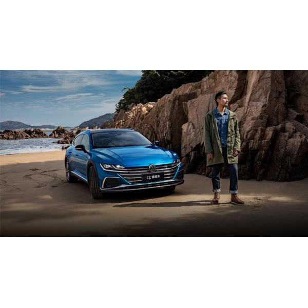 Vehículo de caza Volkswagen CC de gama ultra alta 2024 alemán clásico