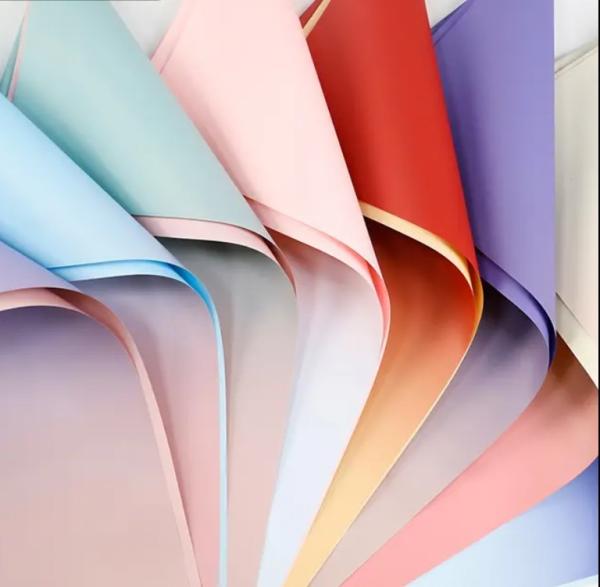 2024 Papel de embrulho de presentes de flores de dois lados Glorious Youth Graduated Color Wrapping Paper Bouquet Materiais de embalagem