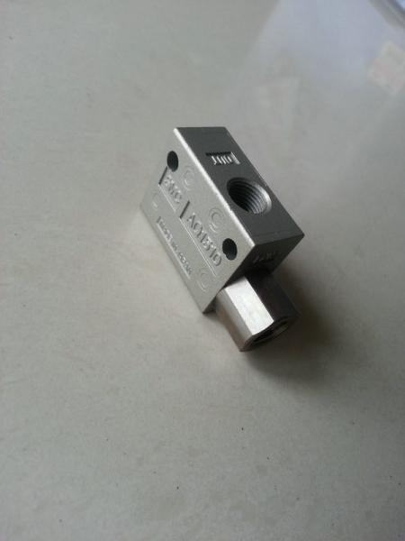 Exaustão rápida 1/8pt Smc Aq1510-01 968500286 da válvula apropriado para o auto cortador XLC7000