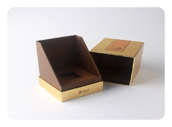 Luxury Perfume Cosmetic Paper Box Packaging Custom Cardboard OEM and ODM