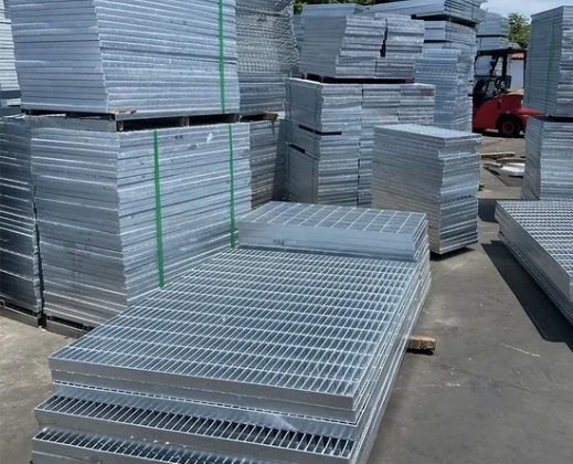 Heavy Duty Galvanized Steel Welded Serrated Anti-slip Trench Cover Floor Bar Grating