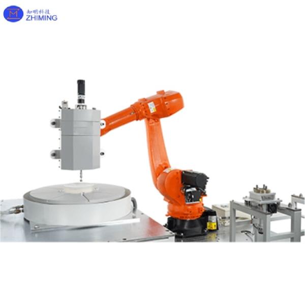 Machine de polissage robotisée pour le traitement de composants optiques plats/sphériques/asphériques