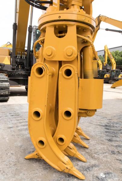 Excavatrice Rotating Grapple Hydraulic de VOLVO EC240B mécanique