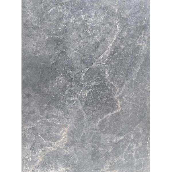 Квадратная внутренняя стена 1200x1200 мм SGS Baby Face Порцелановая плитка и мраморный вид Серые плитки и балкон и декор