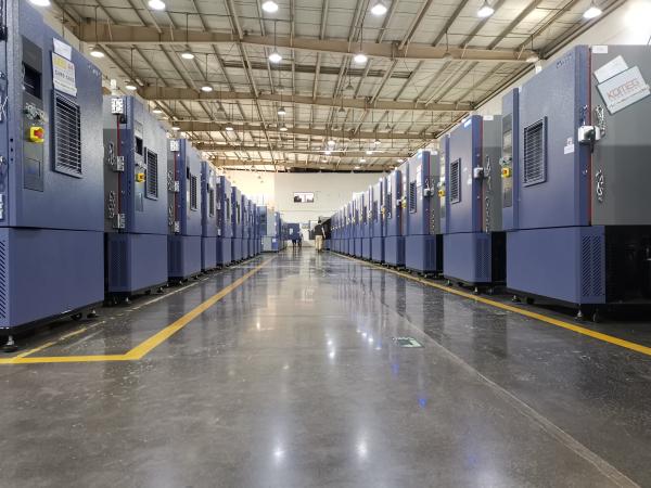 Air cooling 400L high and low temperature climatic test chamber with lighting device