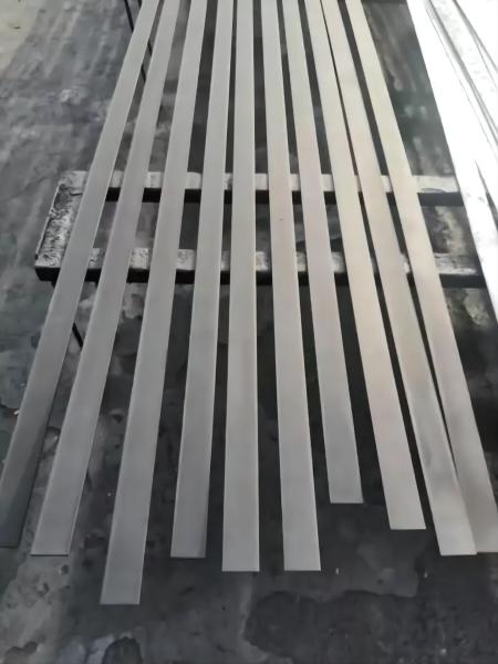 2B 316L Stainless Steel Flat Bar 201 202 301 304 309 310 317L 310S 321 409 410 430