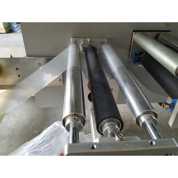 Medical Surgical Face Mask Plastic Bag Pillow Packing Machine