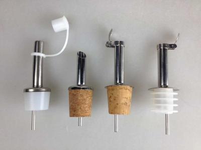 Stainless steel oil pourer with cork stopper