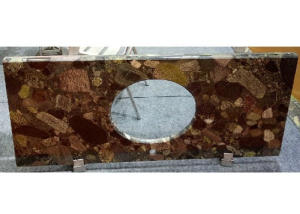 A categoria comercial das bancadas da vaidade do banheiro do mosaico lustrada/afiou a superfície