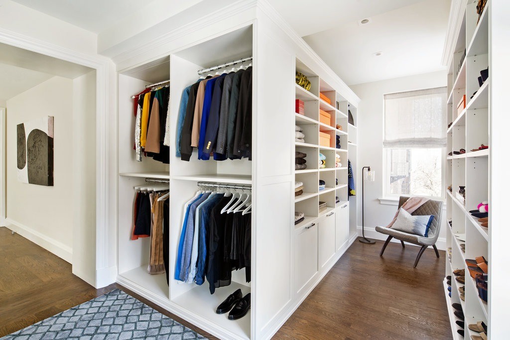 Hotel Foldable Wooden Wall Wardrobes with Modern Style and Moisture Resistance