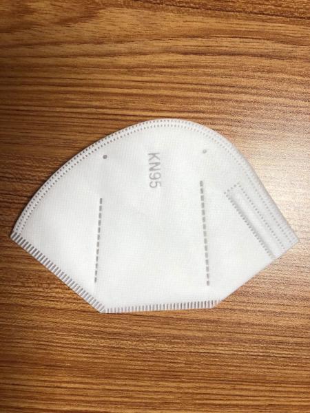 4ply 380V Voltage KN95 Face Mask Machine , Disposable Nonwoven Mask Machine In Stock