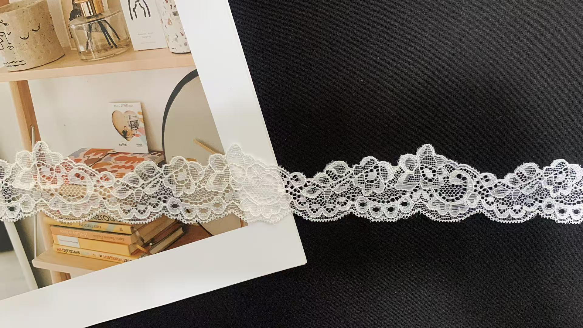 4cm Vintage Curly Floral Hollow Elastic Nylon Lace Trim Double Scalloped Edge Soft Breathable Fabric for Lingerie Nightgown Wedding Dress and Ladies Fashion Apparel Decoration