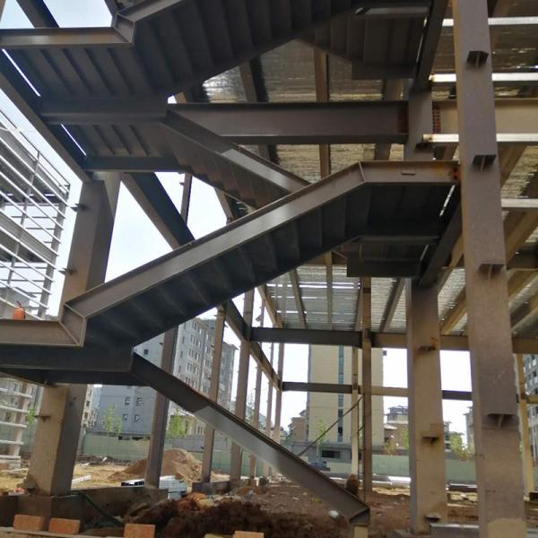 Customized Prefabricated Structural Steel Workshop Building , Industrial Warehouse Construction