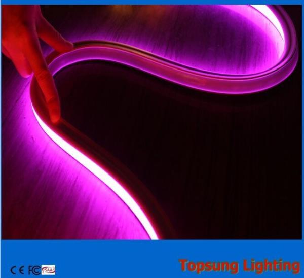 tubes en PVC violet à néon LED flex 220v 120 leds/m pour la décoration extérieure