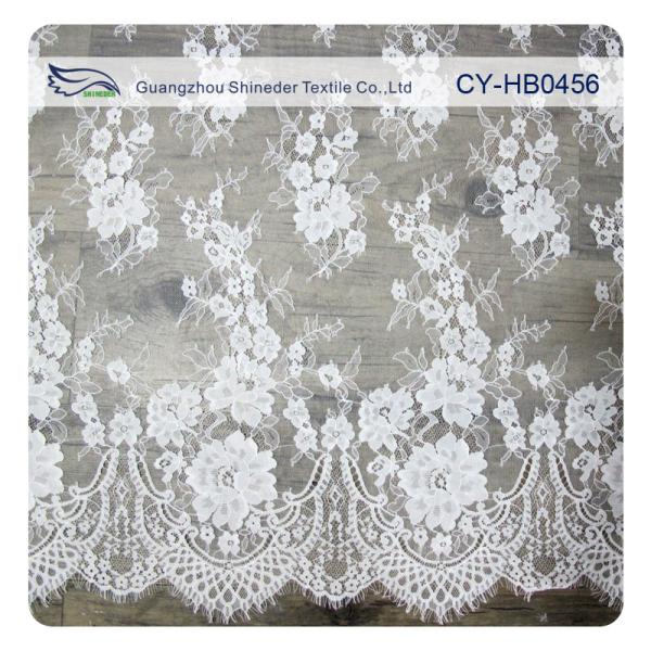 Eco - Friendly Dyeing Wedding Dress Chantilly Lace Fabric , Ivory Repeated Floral