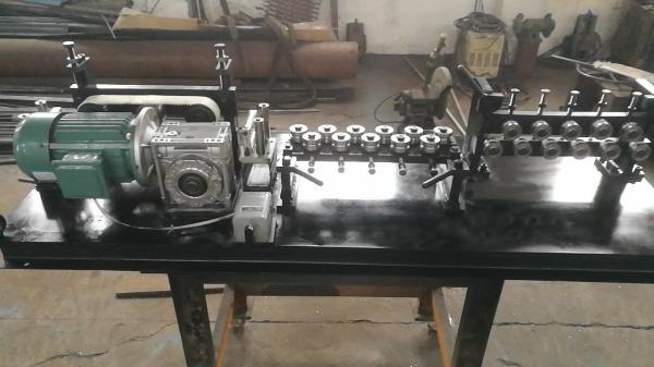 Steel Pipe Wire Straightening And Cutting Machine With Automatic Switch