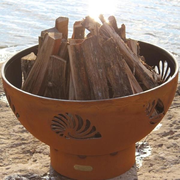 Bacia de fogo de aço Pit For Camping de Corten do hemisfério ardente de madeira