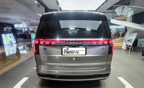 Automobile Factory 2WD Zeekr Electric Car Zeekr 009 5 Door 6 Seater MPV EV New Car