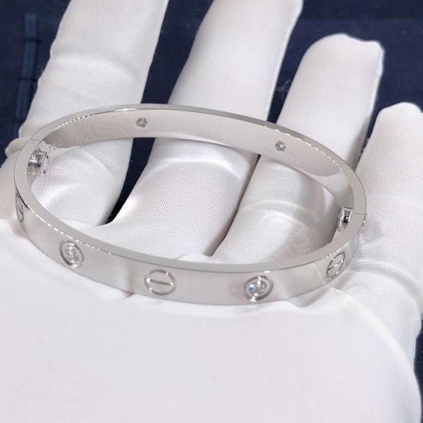 High-End High Quality Elegant Amazing Car Tier 18k LOVE Bracelet 4 Diamonds