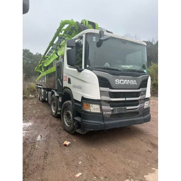 Used 2020 Zoomlion ZLI5441THBSE 59m Concrete Pump