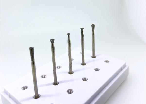 a pata Diamond Grinding Stones Coated Plated de 2.35mm HP inverteu o cone Burs dental