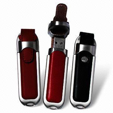 Memoria USB de cuero más caliente AT-030B