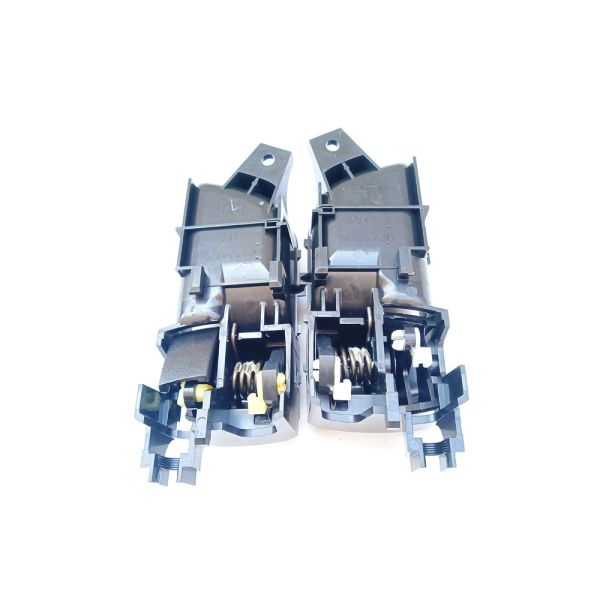 Factory Price Mitsubishi Pajero V73 Right Front Door Inner Handle Auto Spare Parts Car Accessories