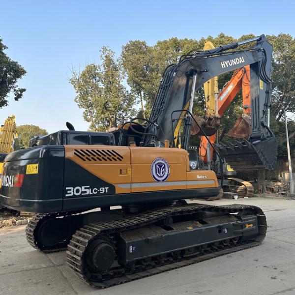 Used 305 Excavator Korea Hyundai 220 305 335 Crawler Excavator In High Quality On Sale