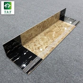 A escadaria cerâmica amarela telha a textura de superfície lustrosa de 300 x de 1200mm