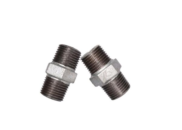 Long Short Natural Gas Pipe Fittings , Black Iron Pipe Nipple Casting Technics